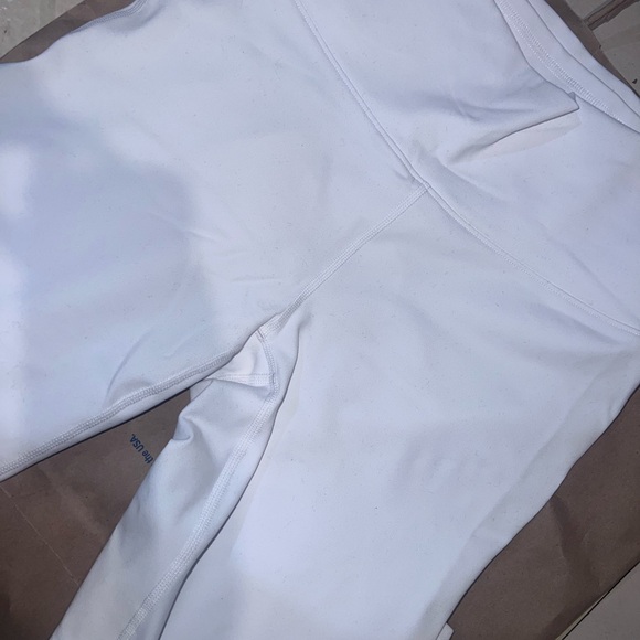 Fabletics Boost PowerHold High Waited Strappy 7/8 Leggings - Picture 6 of 7